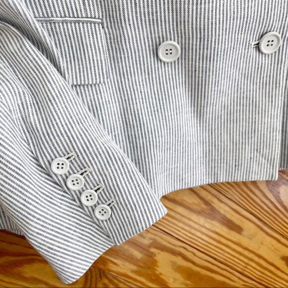 THEORY Stripe Linen Blend Blazer - Picture 5 of 9